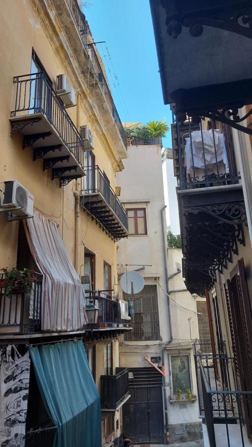 Appartamento In Pieno Centro I Mori E Le Dame Palermo Zewnętrze zdjęcie